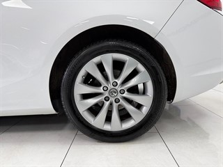 Used Vauxhall Cascada