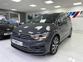Used Volkswagen Touran in Bagshot, Ascot, Camberley in Surrey