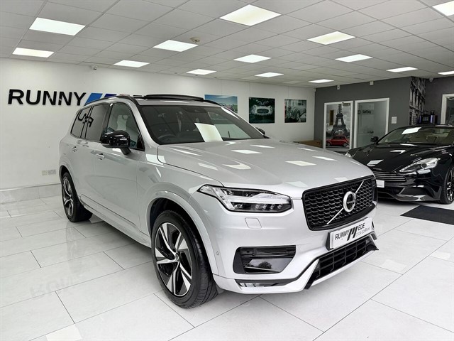 Used Volvo XC90 in Bagshot, Surrey
