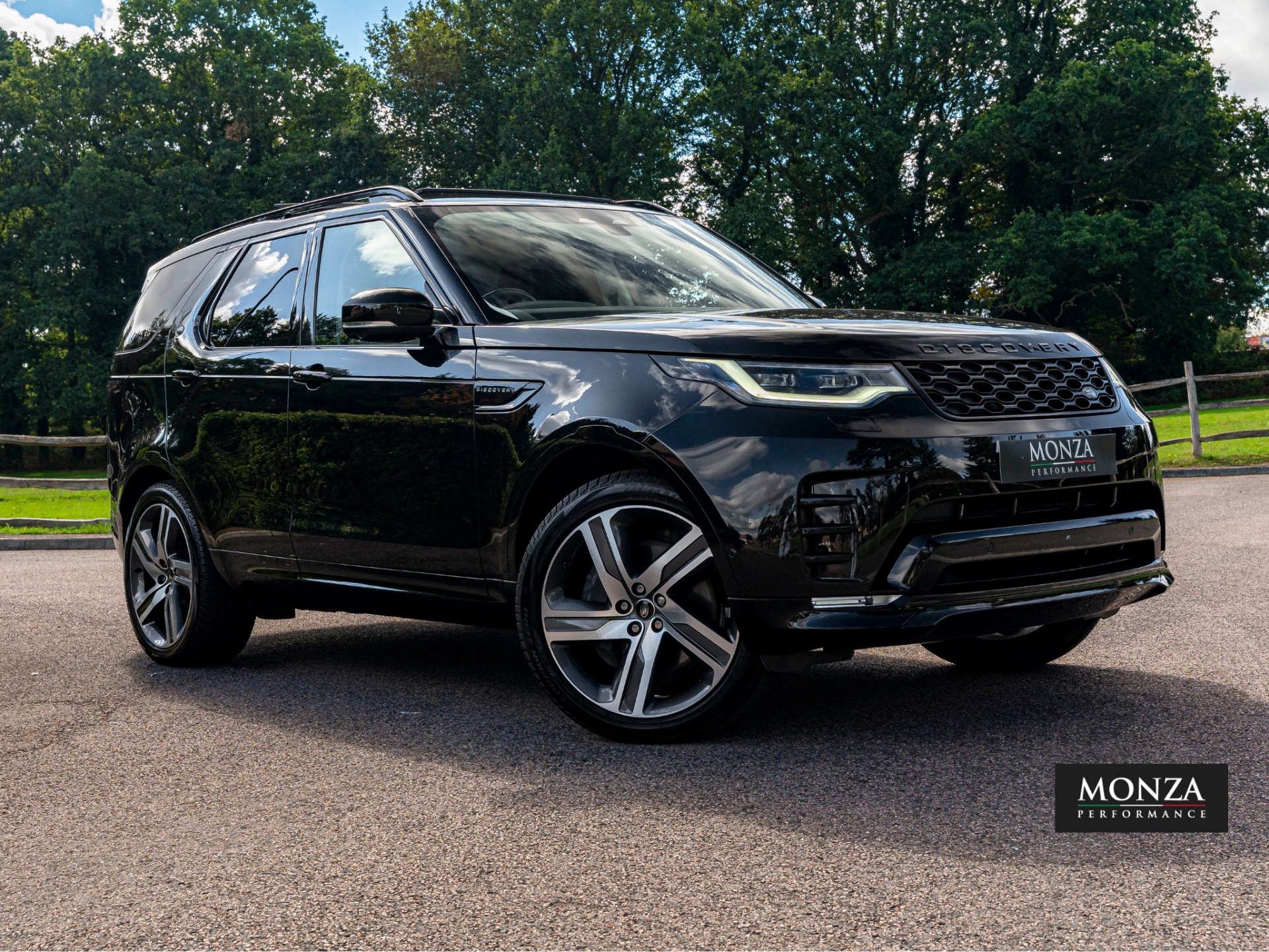 2024 Land Rover Discovery