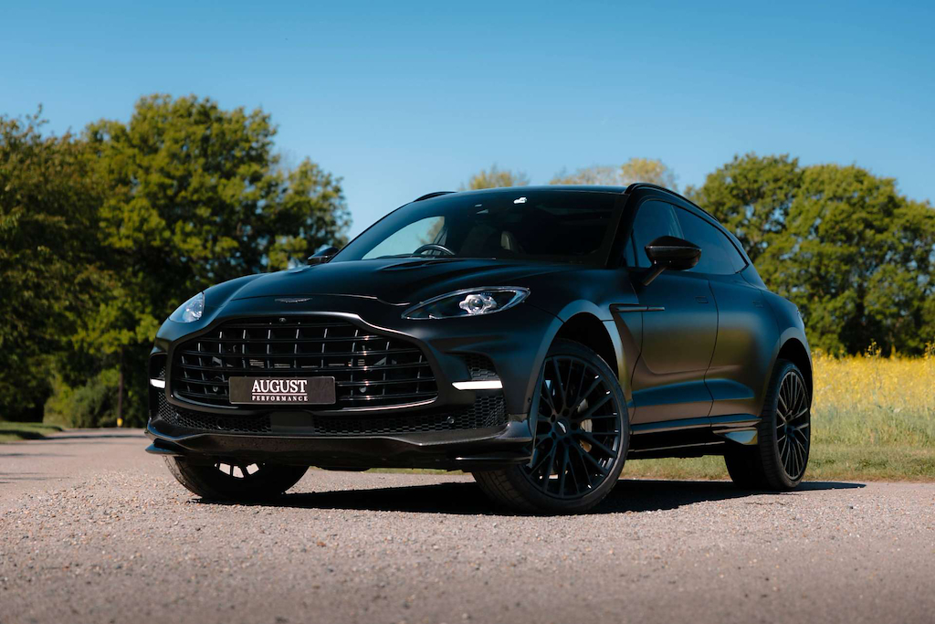 2022 Aston Martin DBX