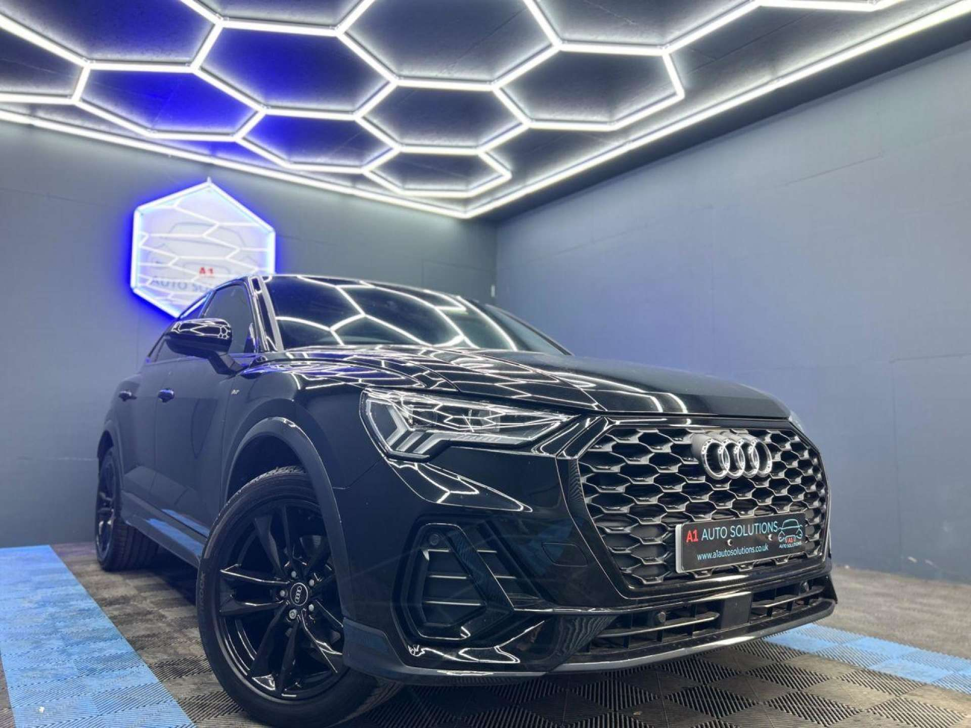 2023 Audi Q3