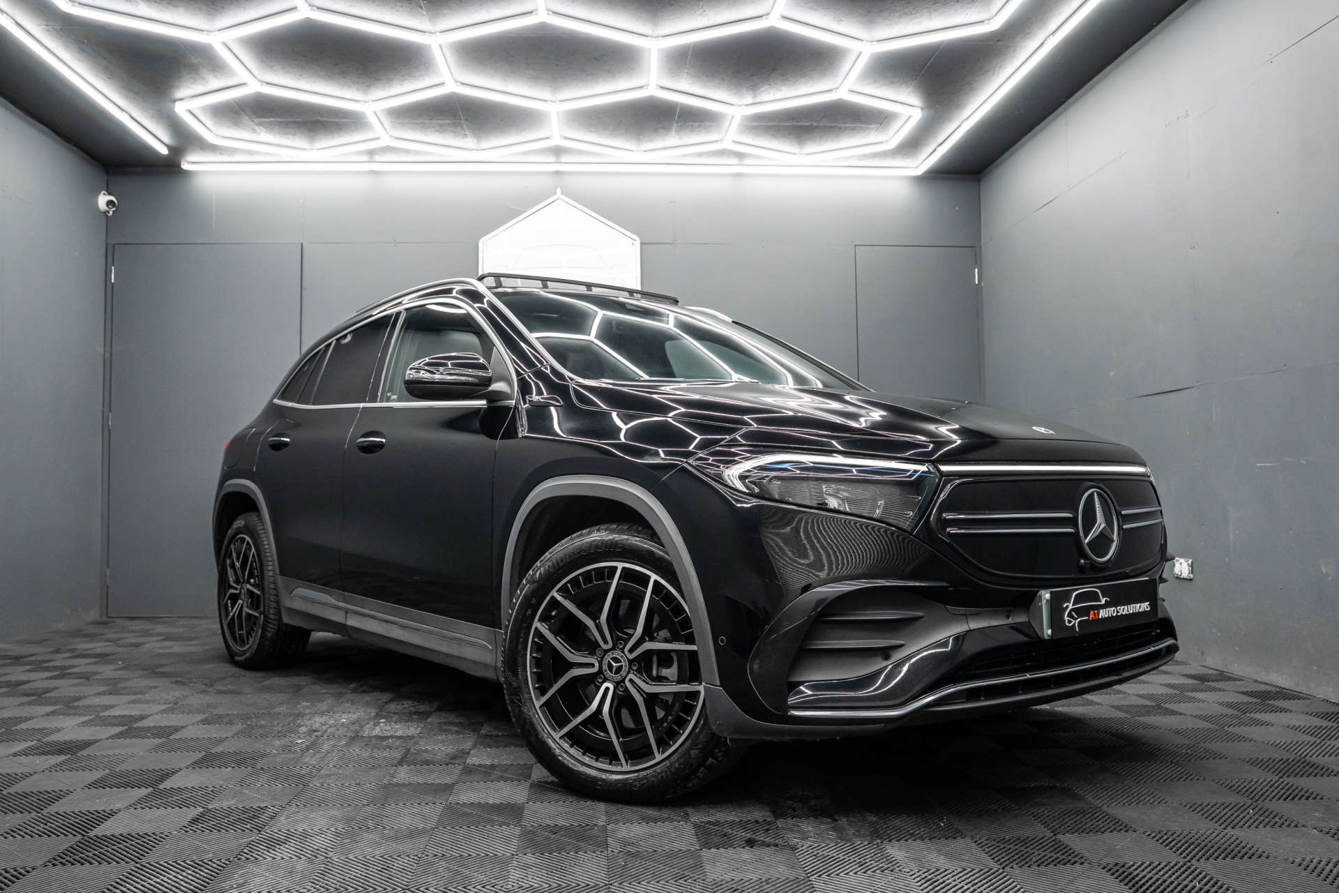 2021 MERCEDES-BENZ EQA
