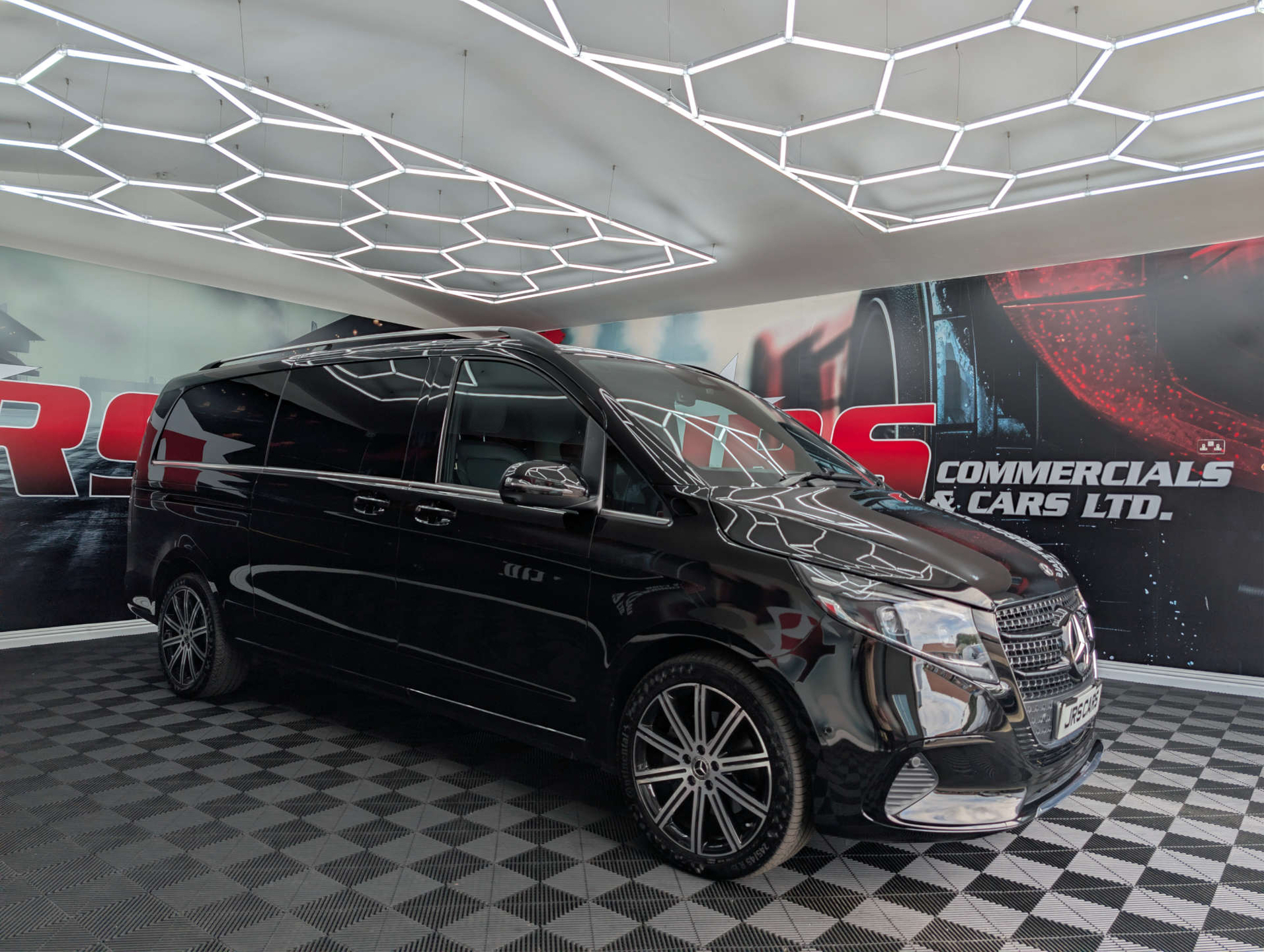 2025 Mercedes-Benz V-Class