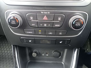 Used Kia Sorento from AutoTyne