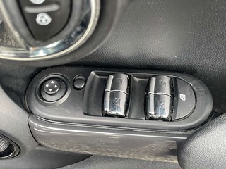 Used MINI Hatch from AutoTyne