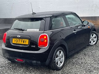Used MINI Hatch from AutoTyne