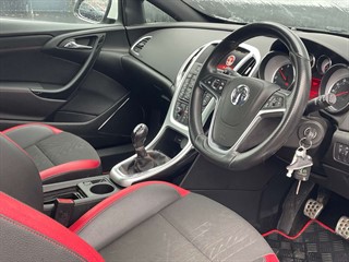 Used Vauxhall Astra from AutoTyne