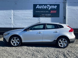 Used Volvo V40 from AutoTyne