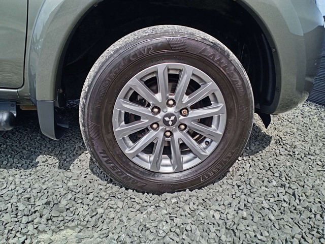 Used Mitsubishi L200
