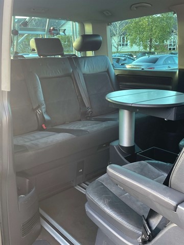 Used Volkswagen Caravelle