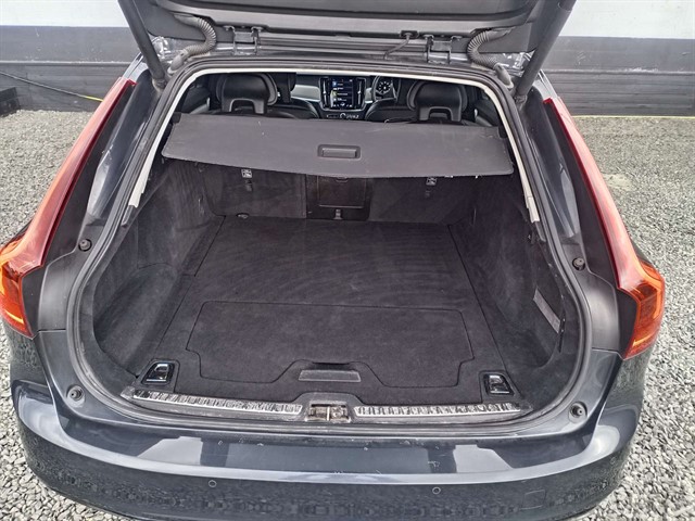 Used Volvo V90