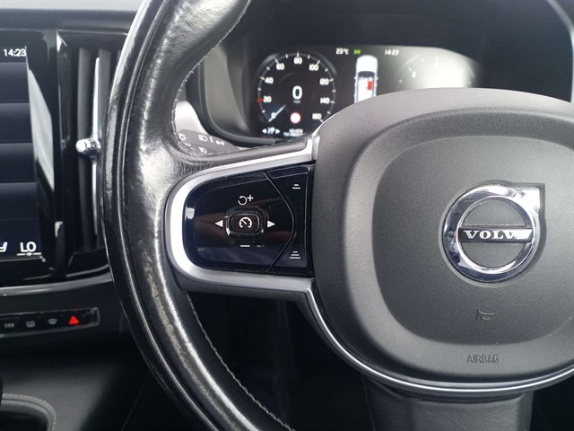 Used Volvo V90