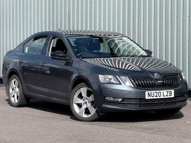 2020 SKODA OCTAVIA 1.5 TSI ACT SE DRIVE DSG EURO 6 S S 5DR 7,995... photo