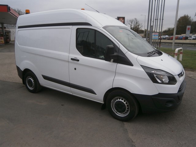 Used Ford Transit Custom TDCi 290 Panel Van 5dr Diesel Manual