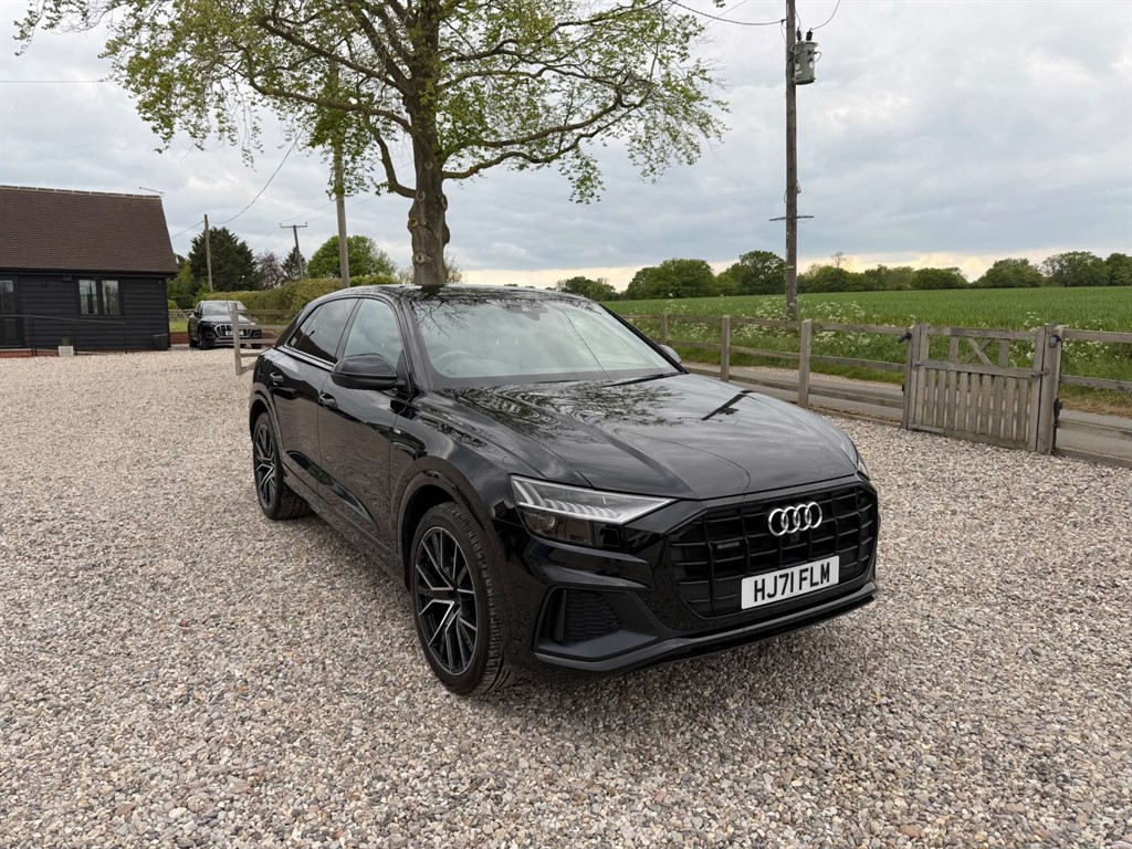 Audi Q8