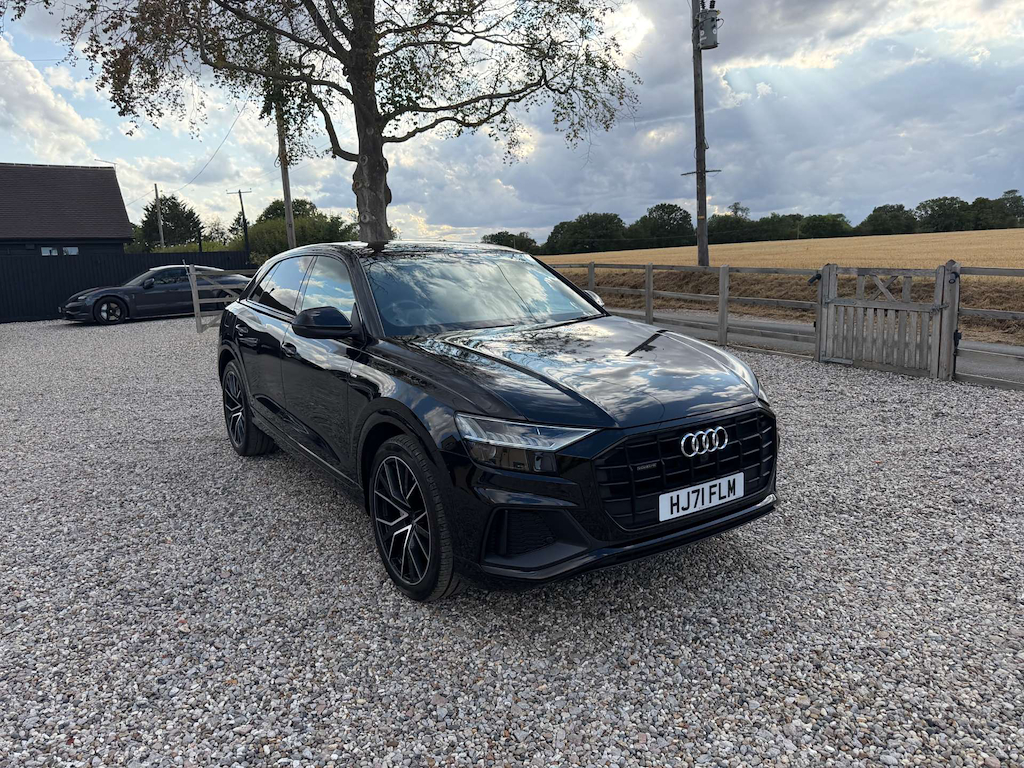 Audi Q8