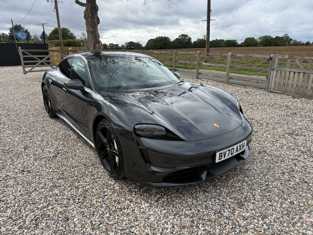 Porsche Taycan