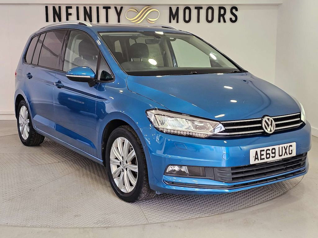 2019 Volkswagen Touran