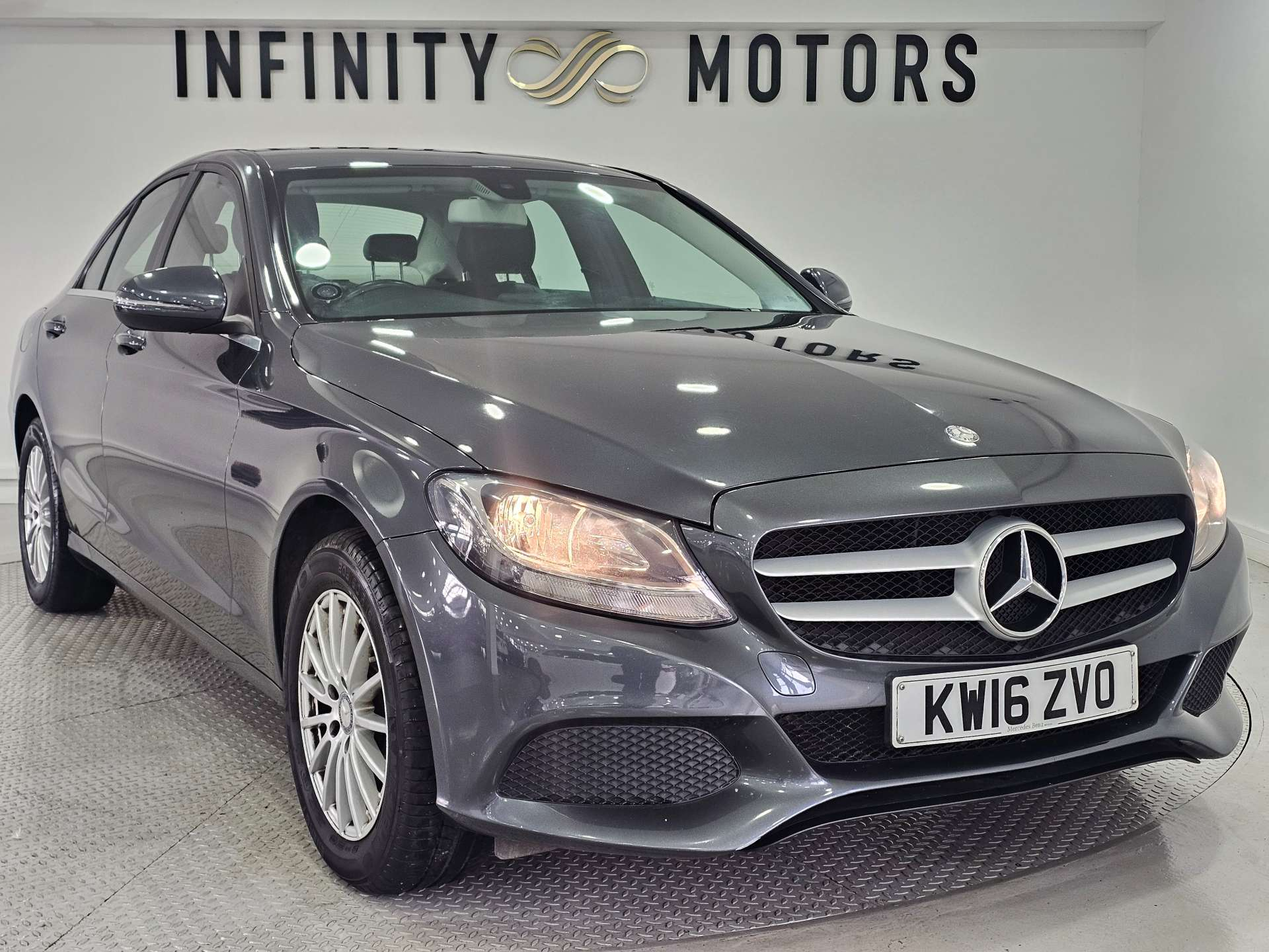 2016 Mercedes-Benz C-Class