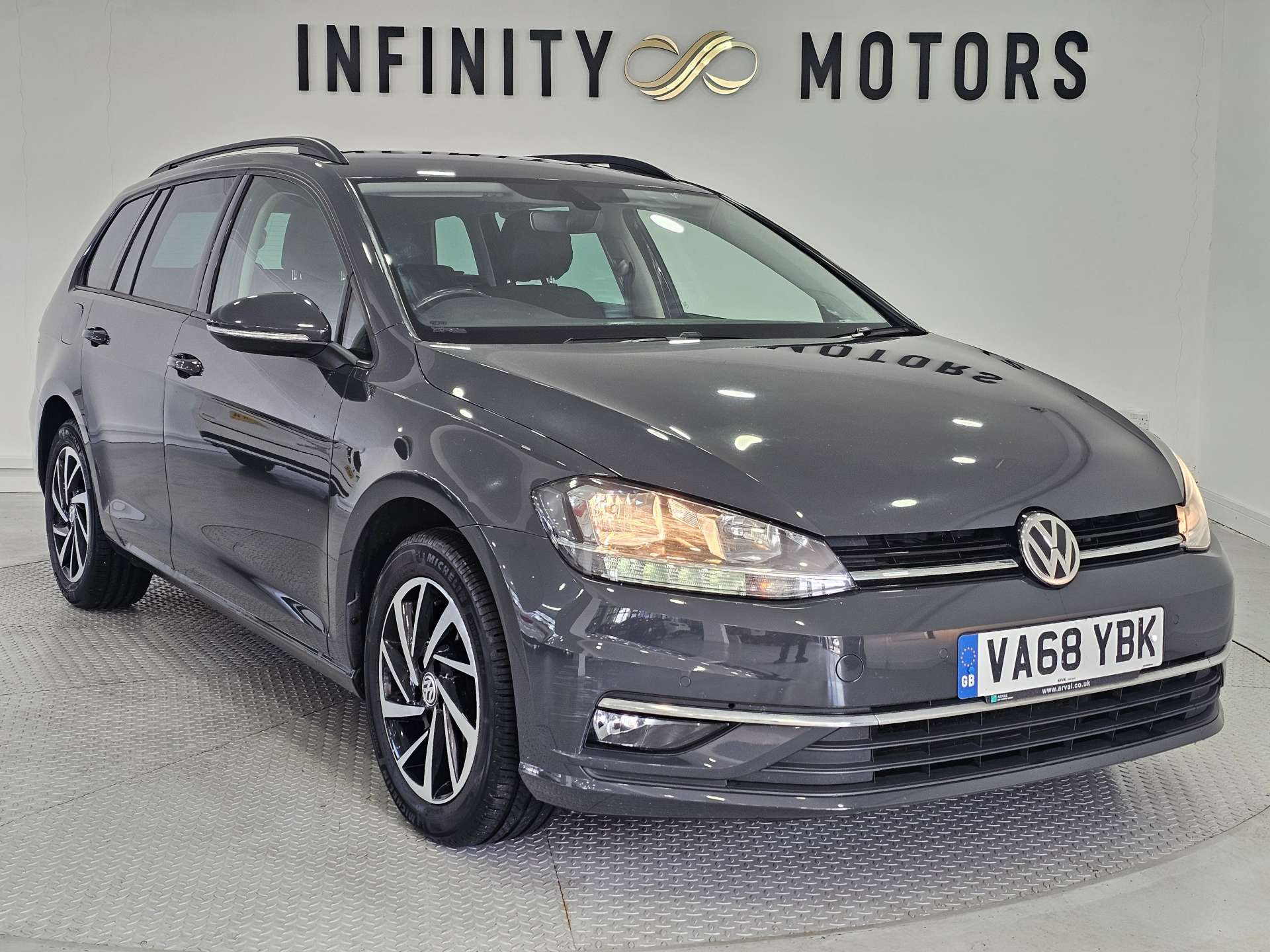 2019 Volkswagen Golf
