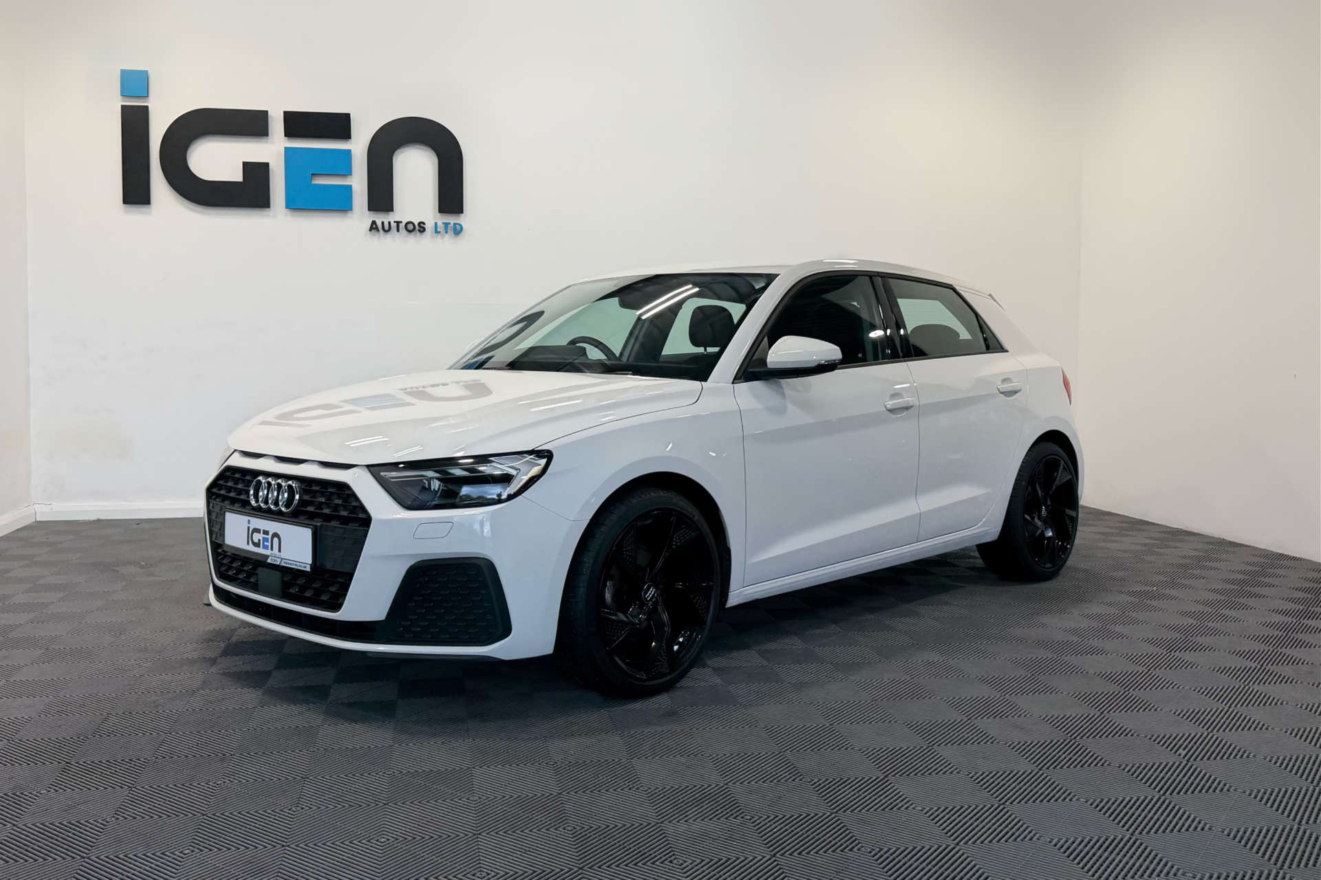 2022 Audi A1