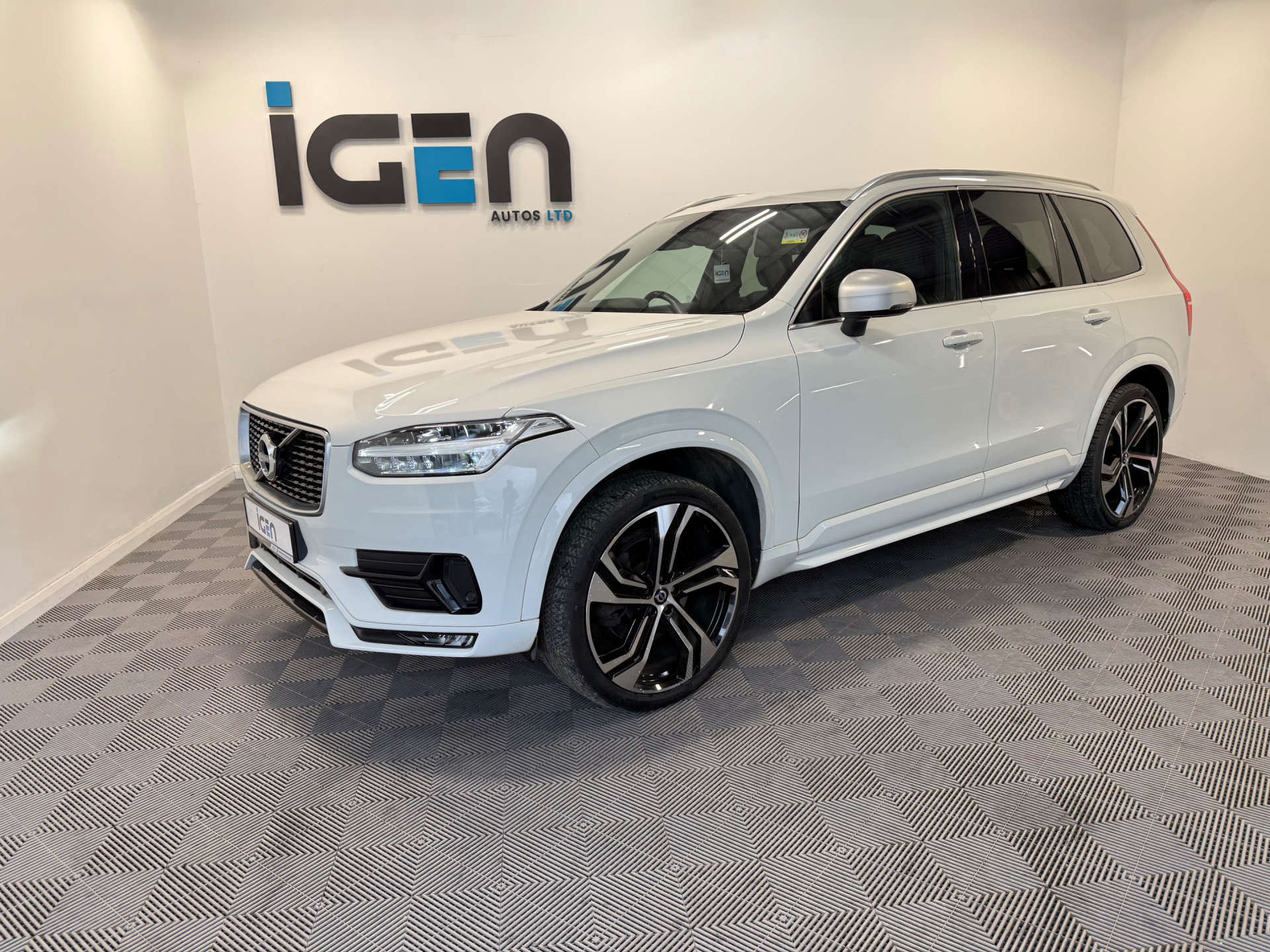 2018 Volvo XC90
