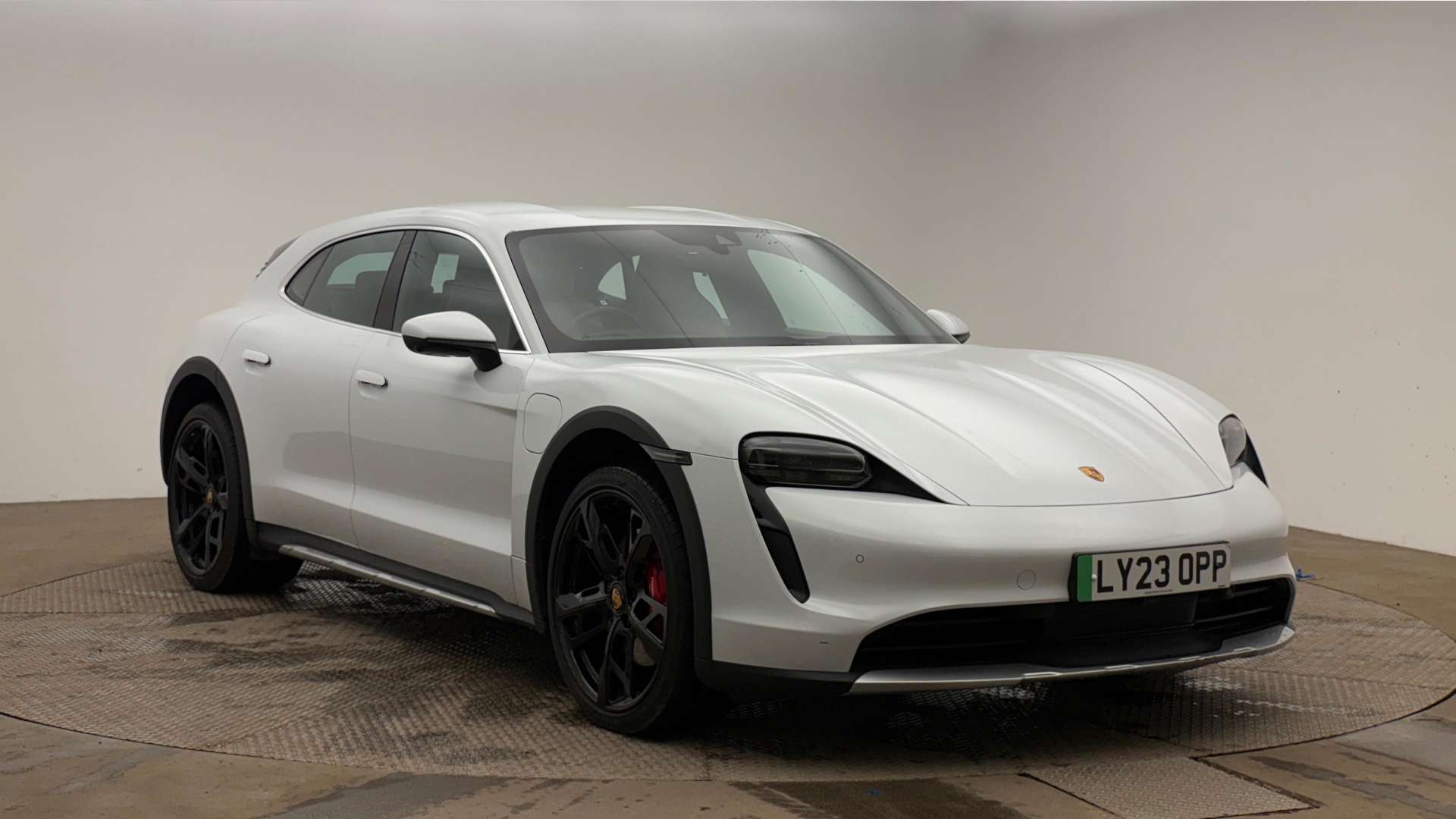 2023 PORSCHE TAYCAN
