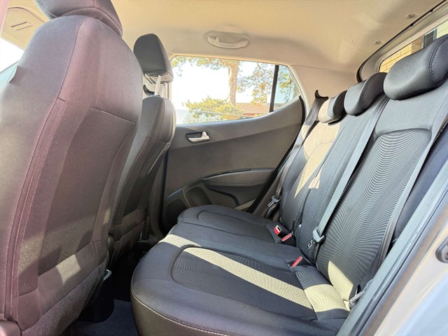 Used Hyundai i10