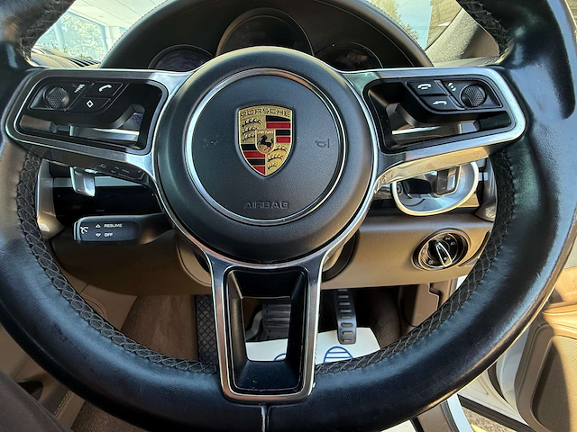 Used Porsche Cayenne