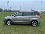 Used Peugeot 5008