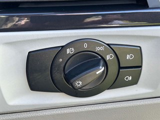 Used BMW 335i from Autopoint York