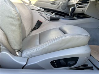 Used BMW 335i from Autopoint York