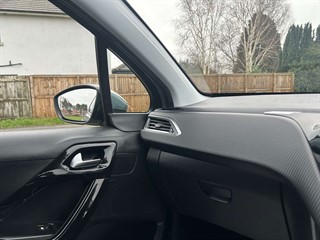 Used Peugeot 2008 from Autopoint York