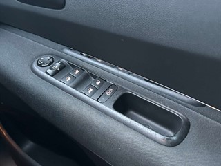 Used Peugeot 5008 from Autopoint York