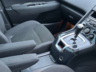 Used Peugeot 5008 from Autopoint York