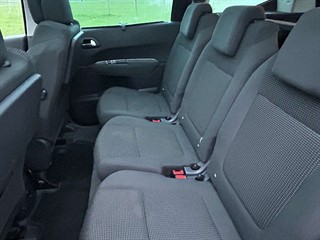 Used Peugeot 5008 from Autopoint York