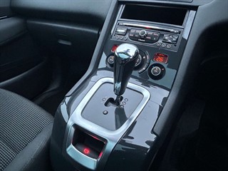 Used Peugeot 5008 from Autopoint York