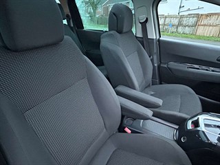 Used Peugeot 5008 from Autopoint York