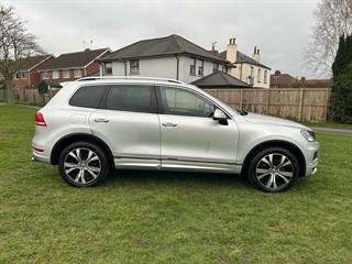 Used Volkswagen Touareg from Autopoint York