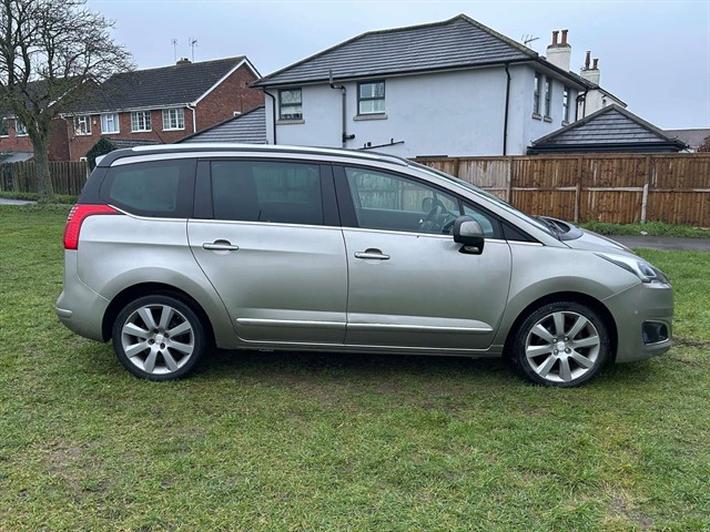 Used Peugeot 5008 in York, North Yorkshire