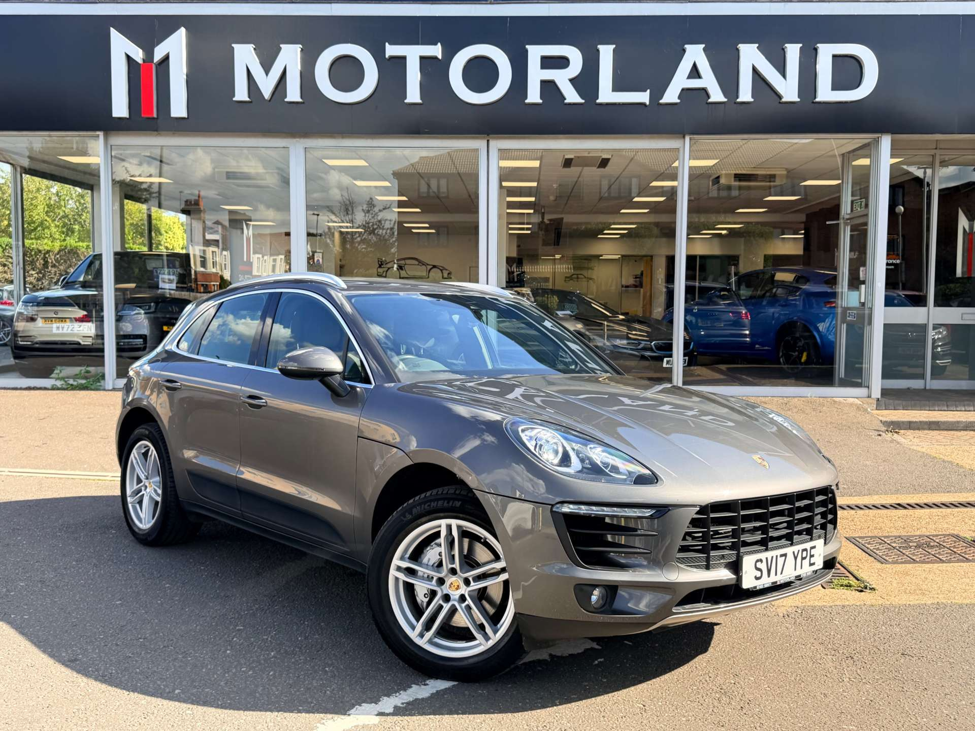 2017 Porsche Macan