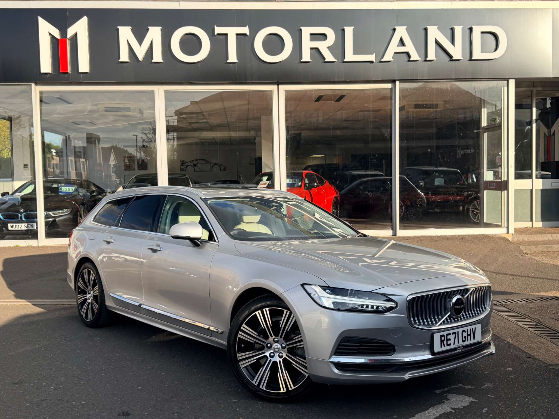 2021 Volvo V90
