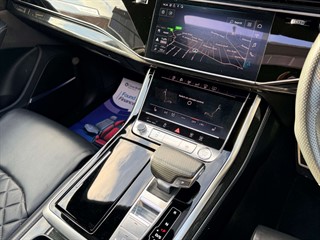 Used Audi Q8