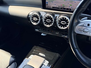 Used Mercedes CLA180