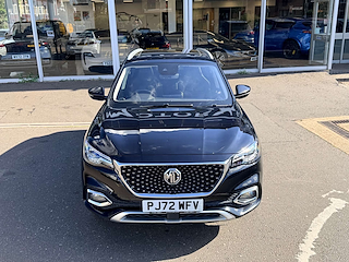 Used MG MG HS