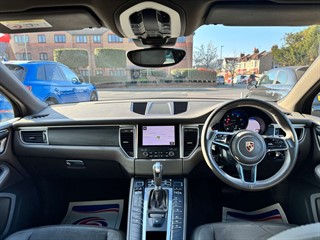 Used Porsche Macan