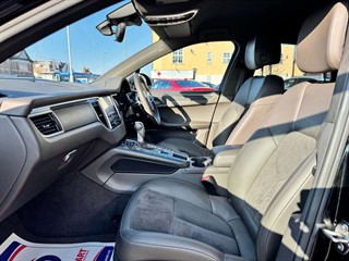 Used Porsche Macan