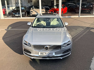 Used Volvo V90