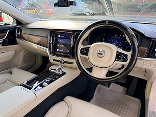 Used Volvo V90